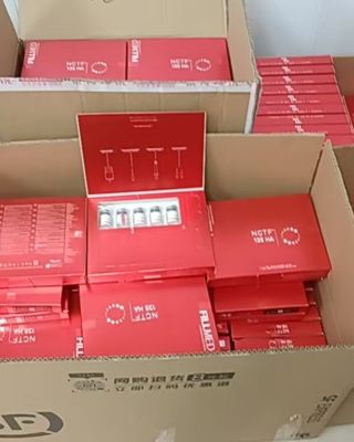 Filorga NCTF 135HA Mesotherapie-Serum mit Kit für 5 Behandlungen zur Verbesserung der Hydratation und Verfestigung der Haut