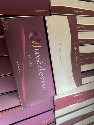 FÜLLER-Stirn-Falte Juvederm Ultra3 Ultra4 Voluma entfernen Hautlippenkontur