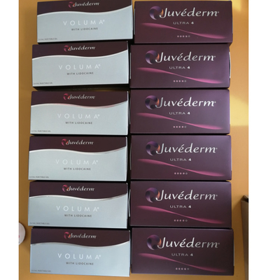 Lippengesicht, das Hyaluronsäure-Hautfüller Juvederm Ultra4 Voluma formt